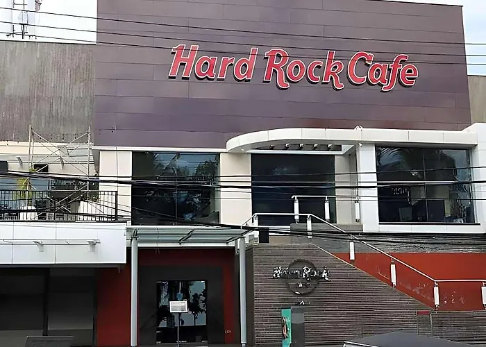 Kampi Hotel